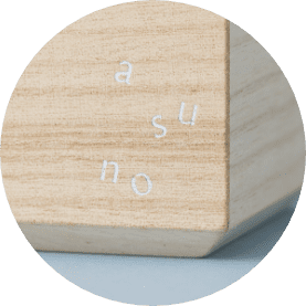 asunoのロゴが箔押しされています